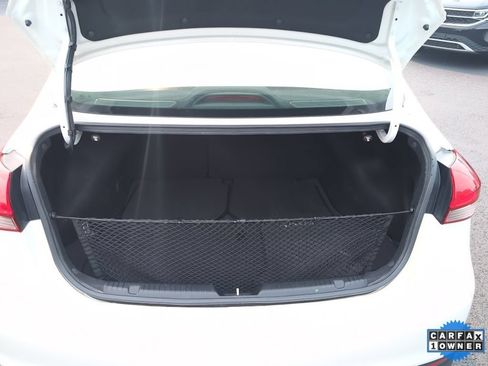Used 2017 Kia Forte LX FWD image 9
