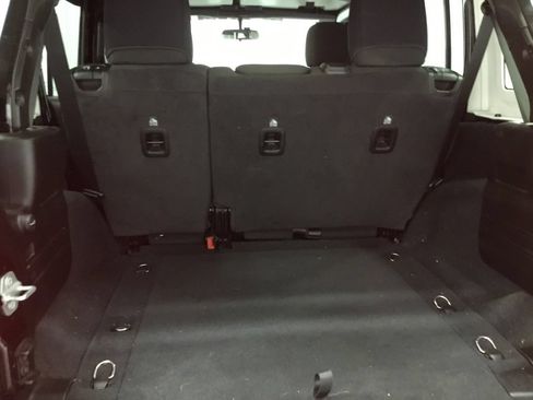 Used 2021 Jeep Wrangler Unlimited Sport AWD/4WD image 14