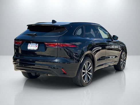 Used 2024 Jaguar F-PACE R-Dynamic S image 5