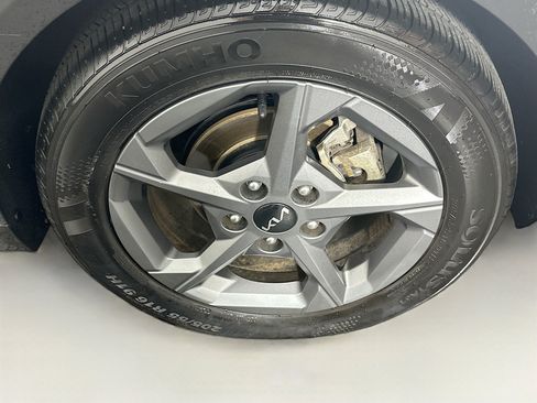 Used 2025 Kia K4 FWD image 11