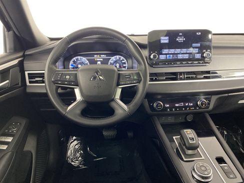Used 2024 Mitsubishi Outlander SE Black Edition AWD/4WD image 21