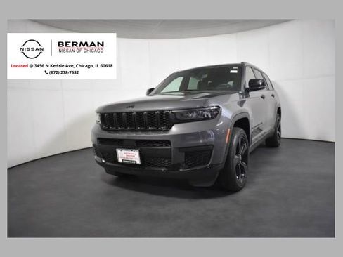 Used 2023 Jeep Grand Cherokee L Laredo AWD/4WD image 1