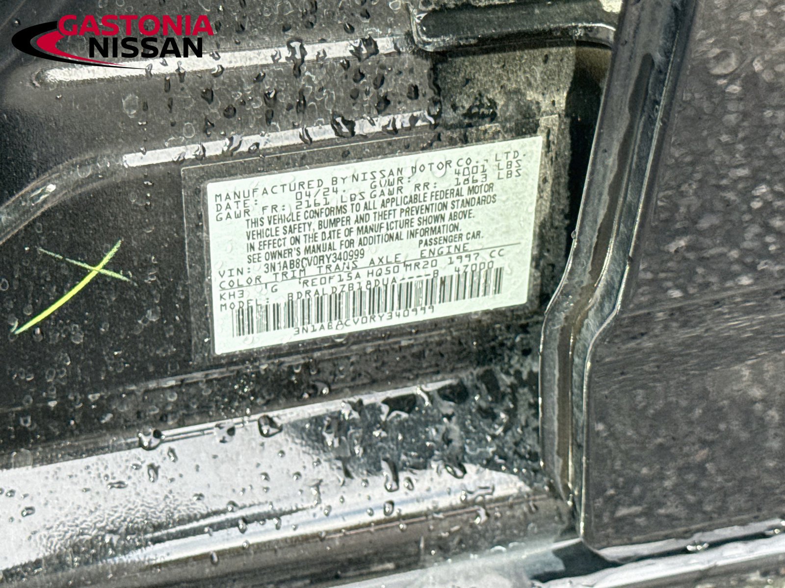 Used 2024 Nissan Sentra SV FWD image 38