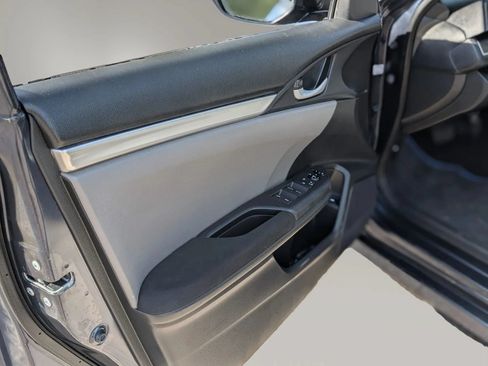 Used 2020 Honda Civic LX image 13