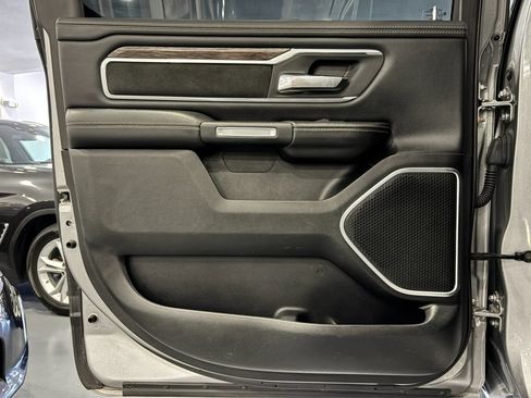 Used 2020 RAM 1500 Laramie AWD/4WD image 37