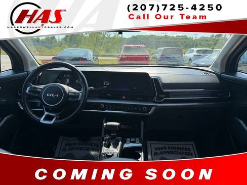 Used 2023 Kia Sportage EX AWD/4WD image 15