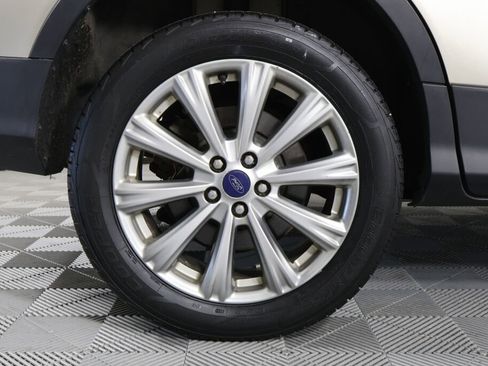 Used 2017 Ford Escape Titanium image 7