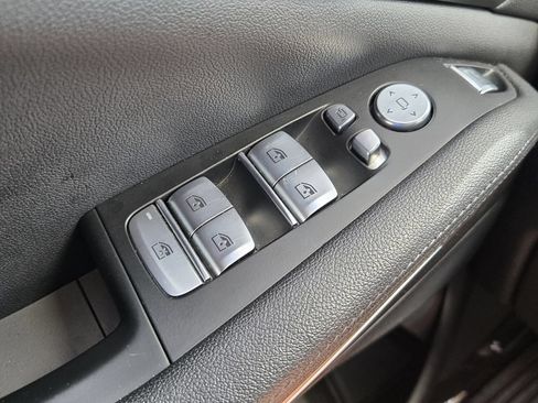 Used 2022 BMW X7 xDrive40i AWD/4WD image 28