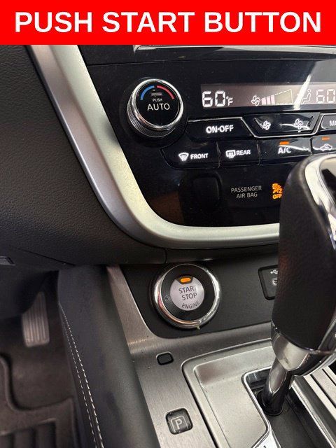 Certified 2024 Nissan Murano SV w/ SV Midnight Edition Package FWD image 12
