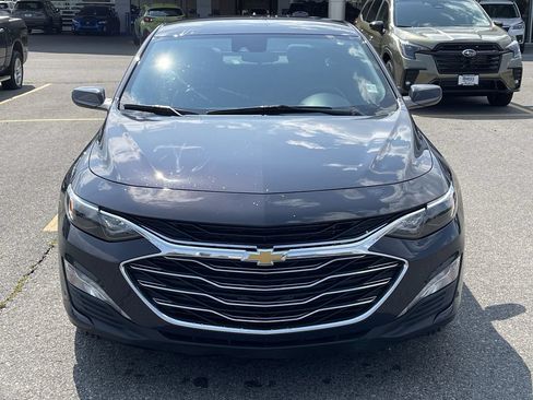 Used 2025 Chevrolet Malibu LT FWD image 12