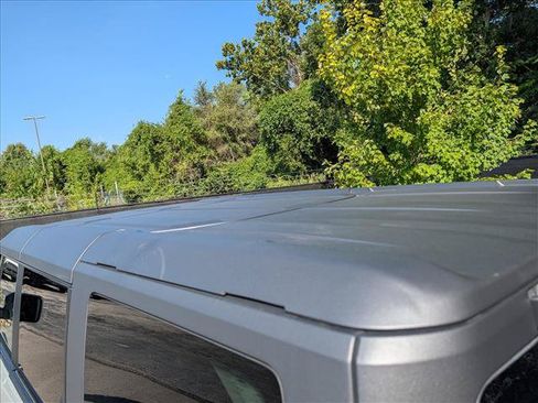 Used 2021 Ford Bronco First Edition AWD/4WD image 23