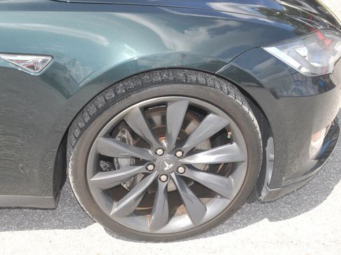 Used 2014 Tesla Model S 85 RWD image 18