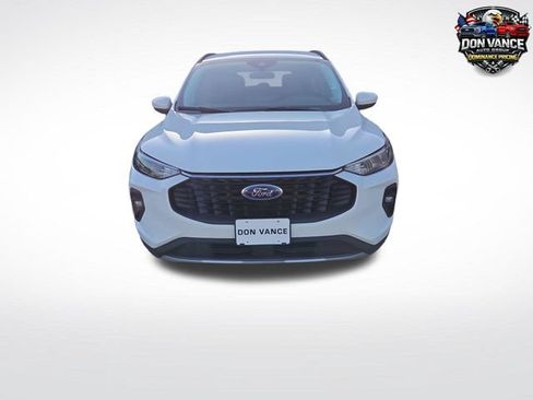 Used 2025 Ford Escape SE FWD image 8