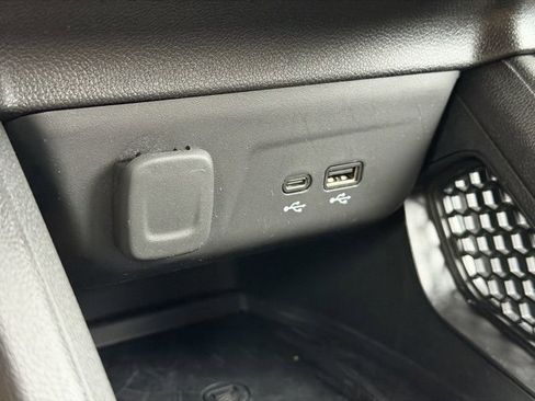 Certified 2024 Chevrolet TrailBlazer RS w/ Convenience Package image 16