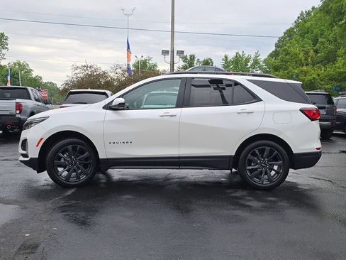 Used 2022 Chevrolet Equinox RS w/ RS Leather Package AWD/4WD image 2