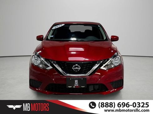 Used 2019 Nissan Sentra SV w/ Special Edition Package FWD image 2
