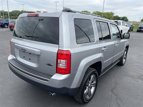 Used 2016 Jeep Patriot Sport w/ Power Value Group FWD image 5