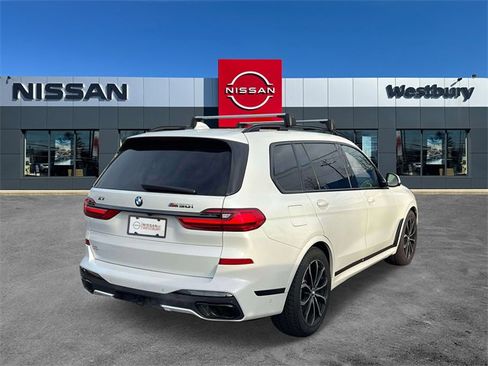 Used 2021 BMW X7 M50i w/ Dynamic Handling Package image 6