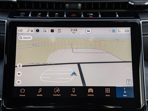 New 2025 Jeep Grand Cherokee Overland w/ Adv Protech Group III image 21