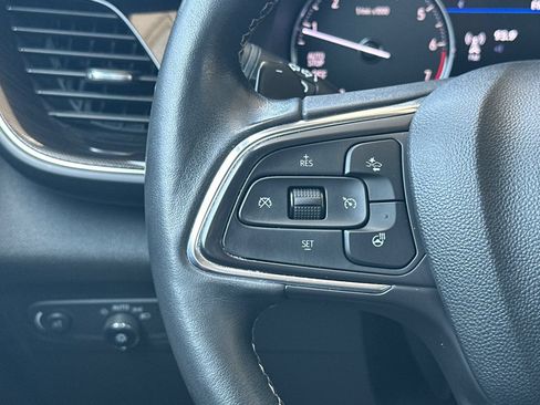 Certified 2023 Buick Envision Essence FWD image 31