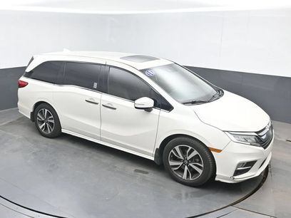 Used 2018 Honda Odyssey Elite