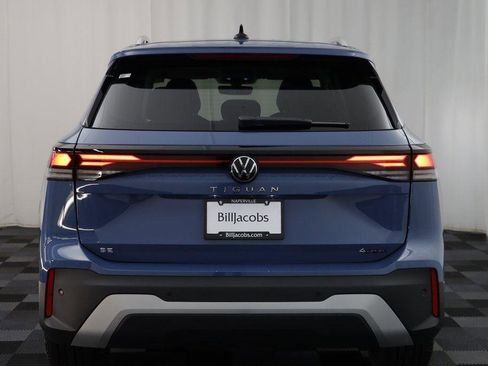 New 2025 Volkswagen Tiguan SE image 15