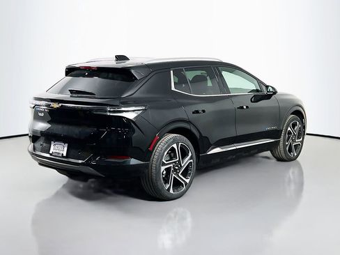 New 2026 Chevrolet Equinox EV LT image 5