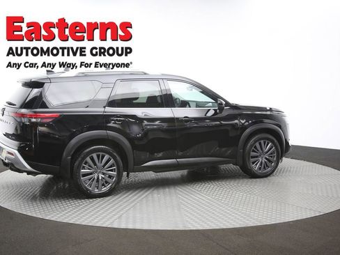 Used 2023 Nissan Pathfinder SL w/ SL Premium Package image 46