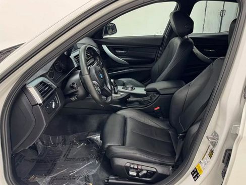Used 2016 BMW 328i xDrive Sedan AWD/4WD image 8
