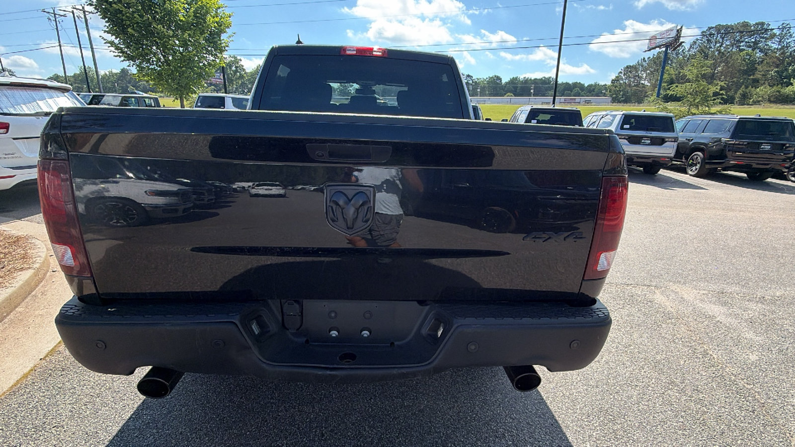 Certified 2024 RAM 1500 Warlock w/ Electronics Group AWD/4WD image 9