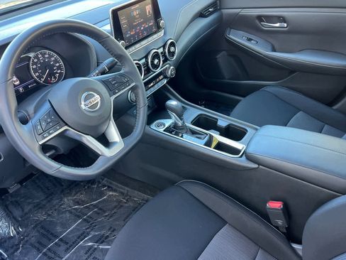 Used 2021 Nissan Sentra SV image 12