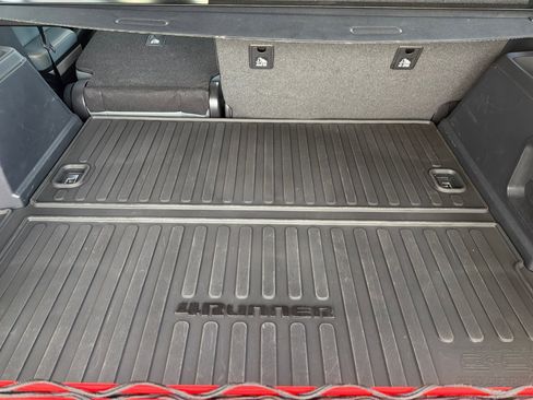 Used 2025 Toyota 4Runner Trailhunter image 15