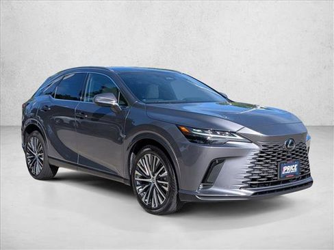 Used 2023 Lexus RX 350 Premium Plus w/ Accessory Package FWD image 3