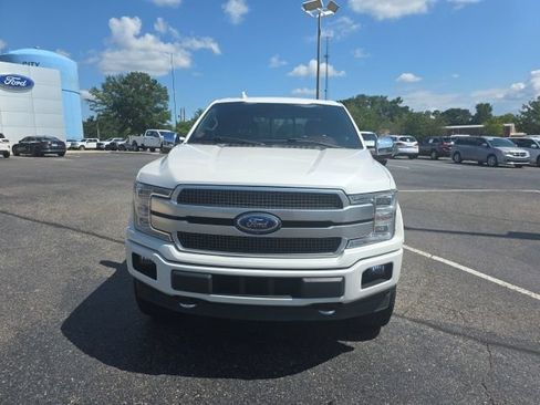 Used 2018 Ford F150 Platinum w/ Equipment Group 701A Luxury AWD/4WD image 8