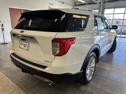 Certified 2023 Ford Explorer Limited w/ Equipment Group 301A image 15