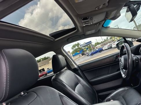 Used 2019 Subaru Outback 2.5i Limited AWD/4WD image 25