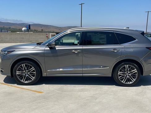 New 2026 Acura MDX w/ Advance Package image 2