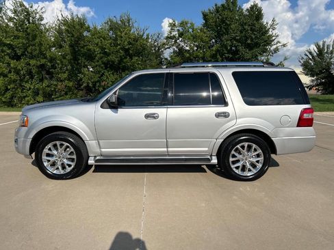 Used 2017 Ford Expedition Limited image 8