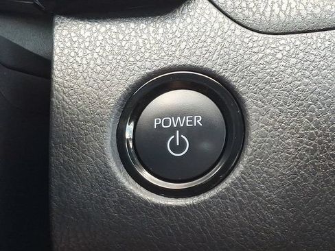 Used 2025 Toyota Camry LE FWD image 20