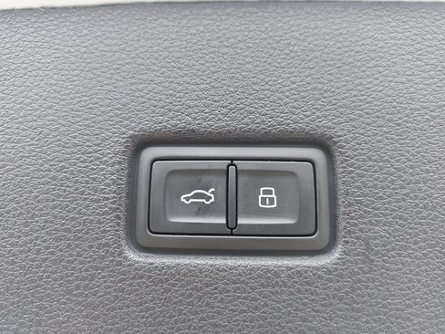 Certified 2023 Audi Q8 Prestige w/ Prestige Package AWD/4WD image 13
