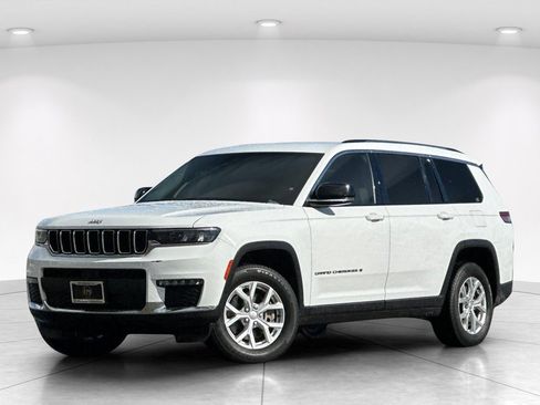 Used 2023 Jeep Grand Cherokee L Limited AWD/4WD image 2