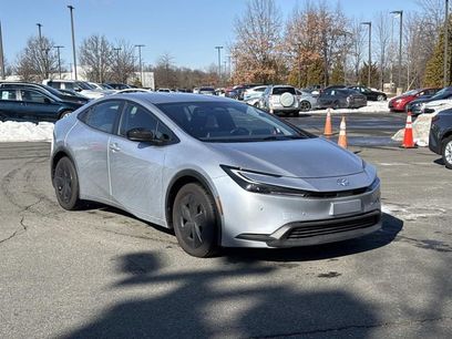 Used 2025 Toyota Prius LE