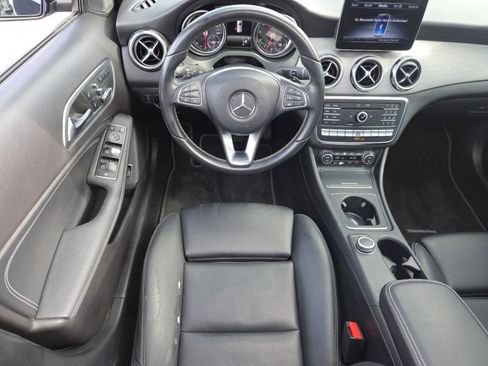 Used 2018 Mercedes-Benz GLA 250 4MATIC image 28