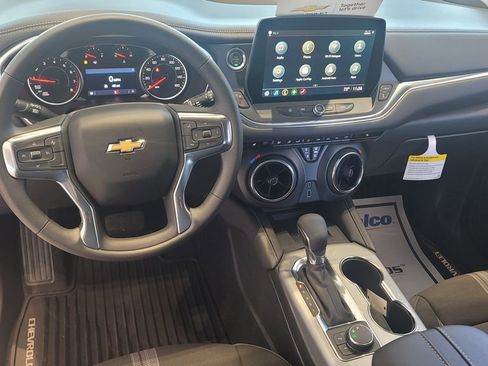 New 2025 Chevrolet Blazer LT w/ Convenience Package image 23