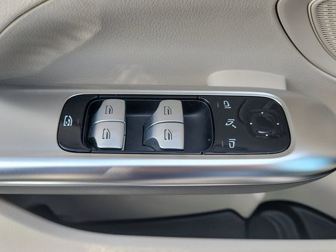 Certified 2023 Mercedes-Benz C 300 4MATIC Sedan image 24