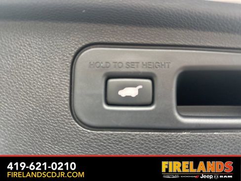 Used 2024 Honda Odyssey Sport image 13