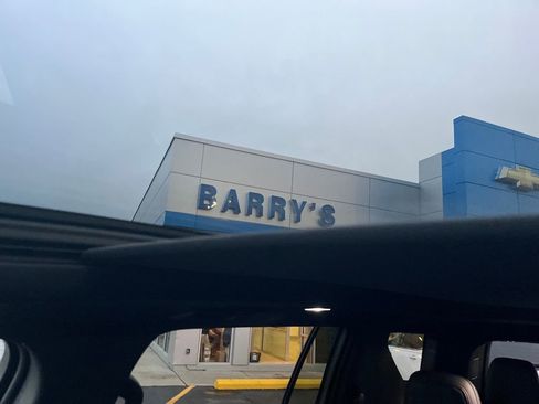 Used 2024 Chevrolet Traverse RS w/ LPO, Floor Liner Package image 15