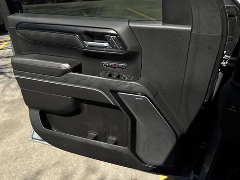 Used 2024 GMC Sierra 1500 AT4X image 23