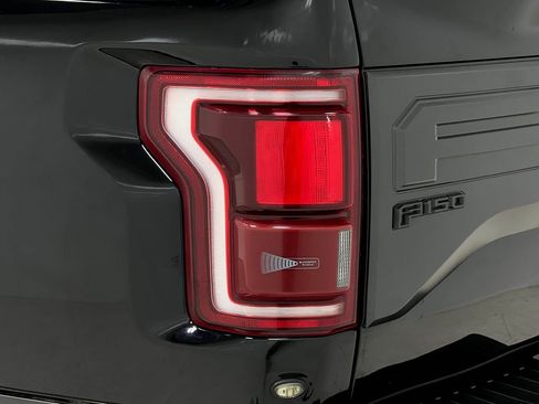 Used 2018 Ford F150 Raptor w/ Equipment Group 802A Luxury AWD/4WD image 39