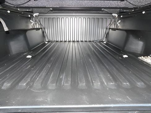 Used 2023 Toyota Tacoma TRD Off-Road image 11